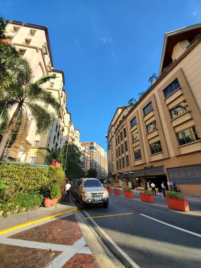 Cozyvilla At 81 Newport Blvd Walk To Naia T3 Marriott & Resorts World Casino & Newport Mall For 5 Pax Free Parking!!!! Pasay Kültér fotó