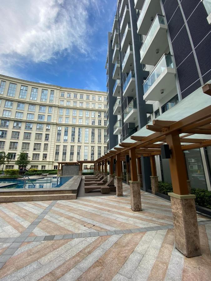 Cozyvilla At 81 Newport Blvd Walk To Naia T3 Marriott & Resorts World Casino & Newport Mall For 5 Pax Free Parking!!!! Pasay Kültér fotó